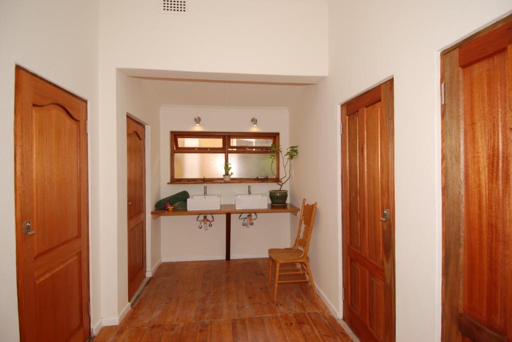 Amber Tree Lodge Cape Town Room photo